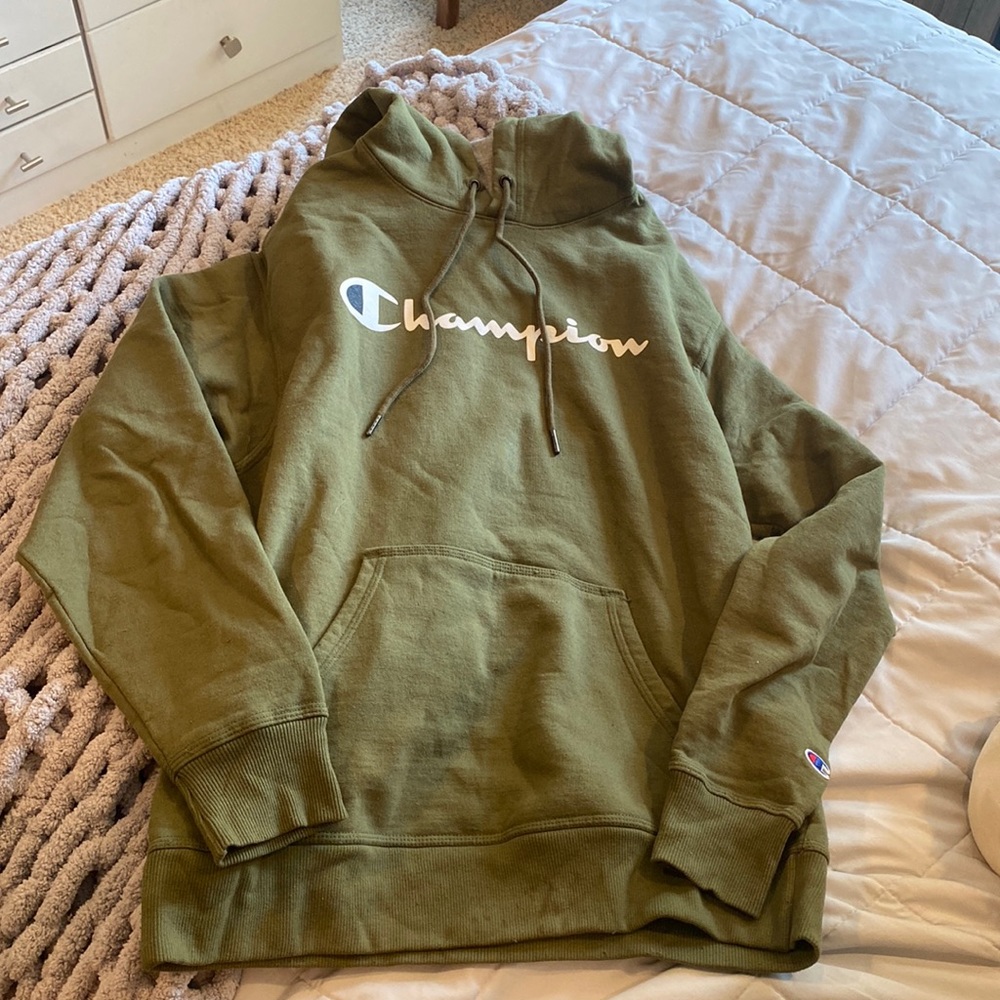 Champion Sweatshirt